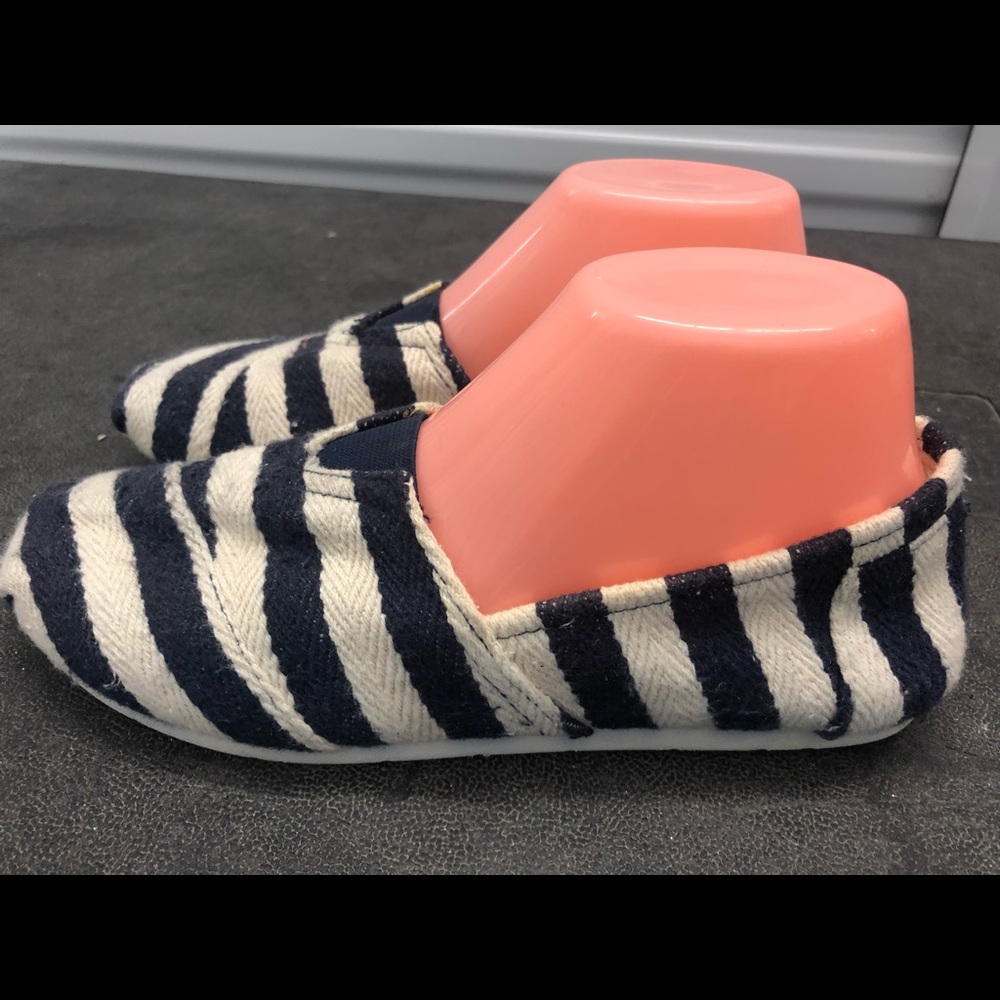 Lazy Days Women’s Black&White Striped Loafer Shoes